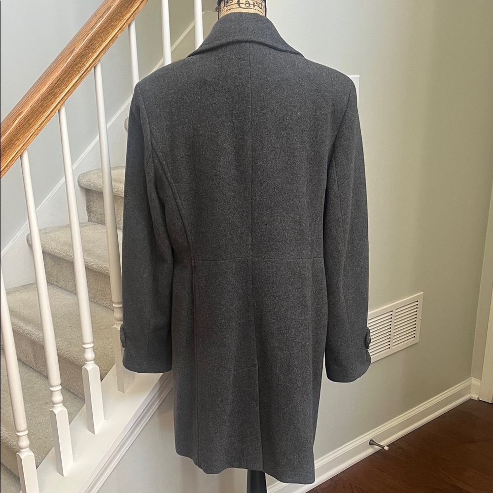 EUC Style & Co. Gray Trench Coat (L) - Picture 3 of 10